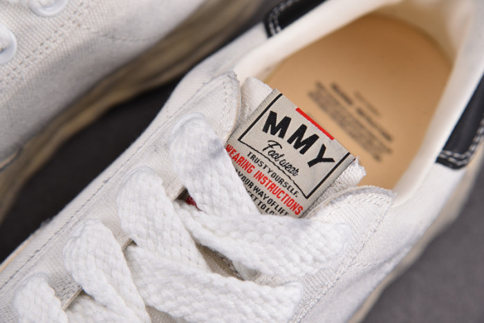 Ma*s*n mihara yasuhiro sneaker mmys48