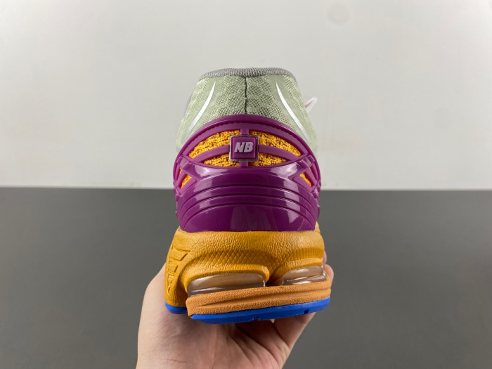 New Balance 1906R Action Bronson Rosewater M1906RKL