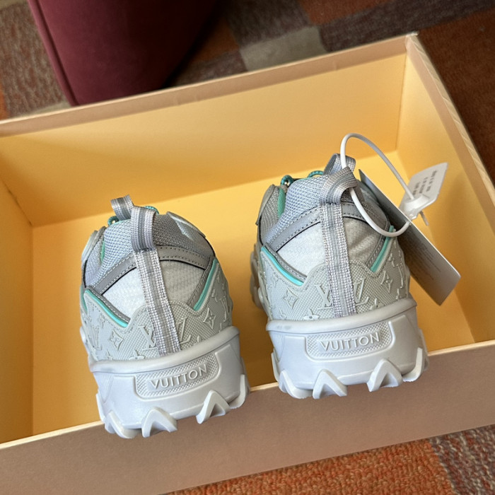 LV snekaers L0000409