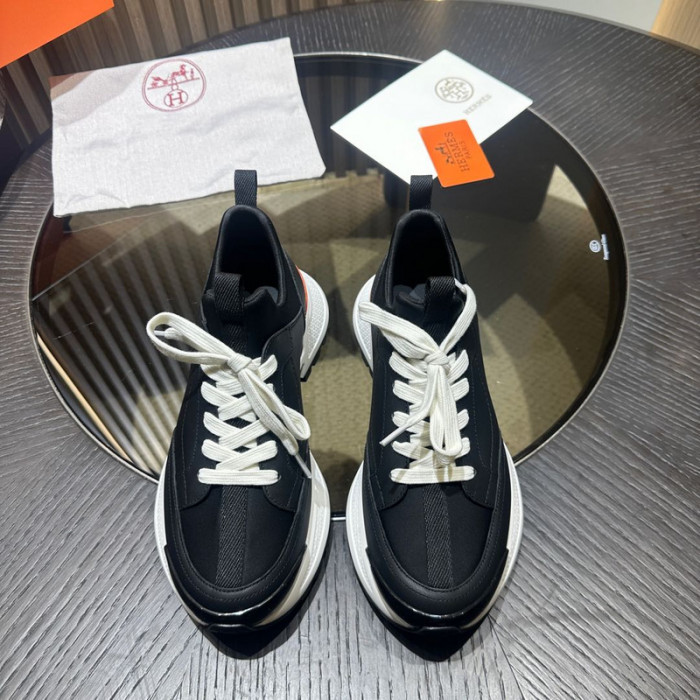 H**me5 snekaers hm046