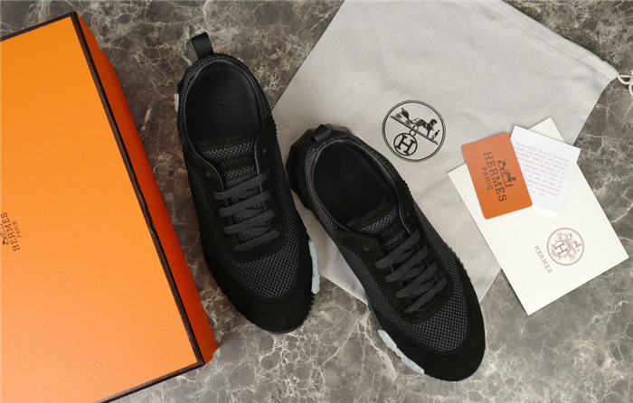 H**me5 snekaers hm013