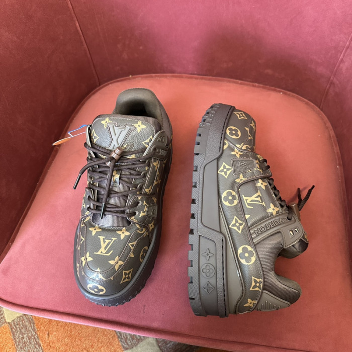 LV snekaers L0000511