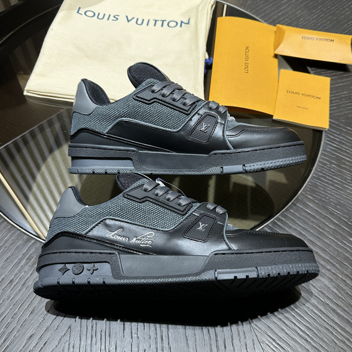 LV snekaers L0000684