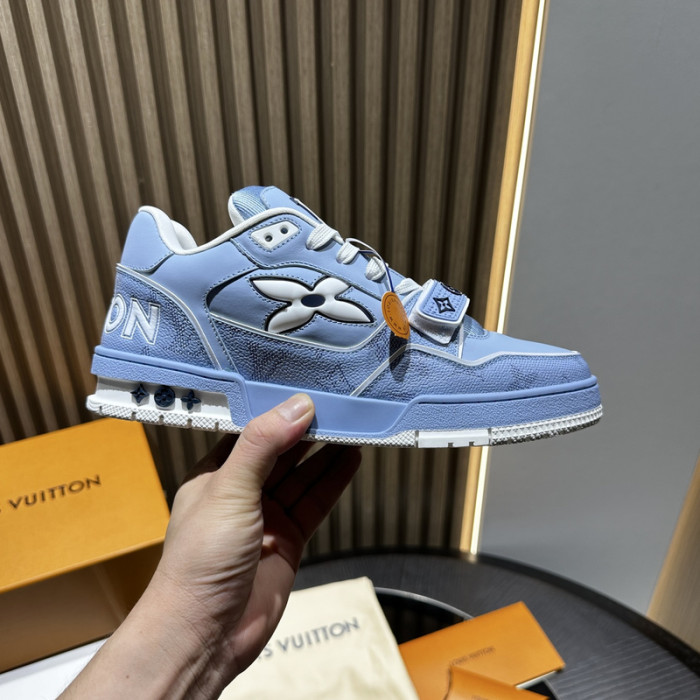 LV snekaers L0000601