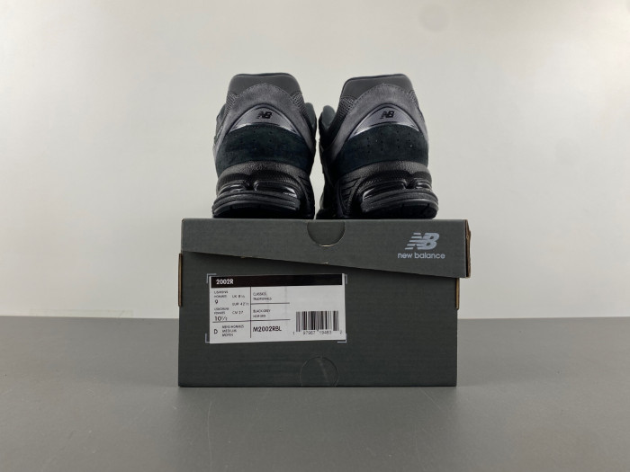 New Balance 2002R Black Dark Grey M2002RBL