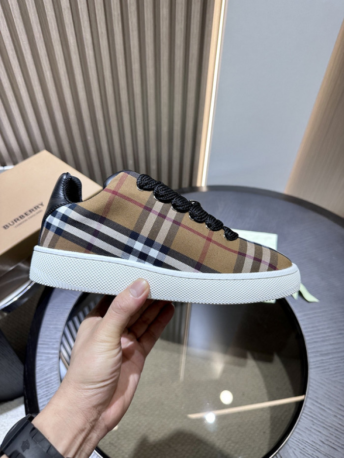 BUR*ERRY SHOES BBY86