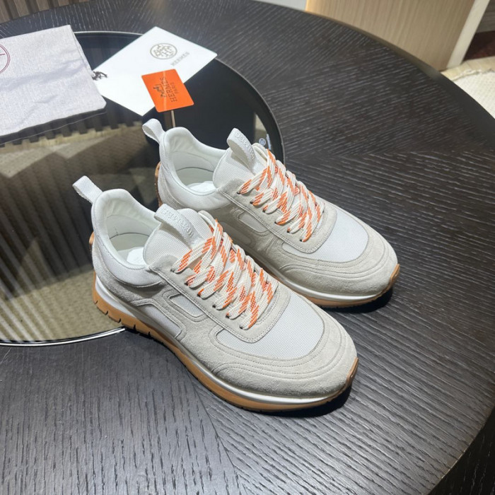 H**me5 snekaers hm050