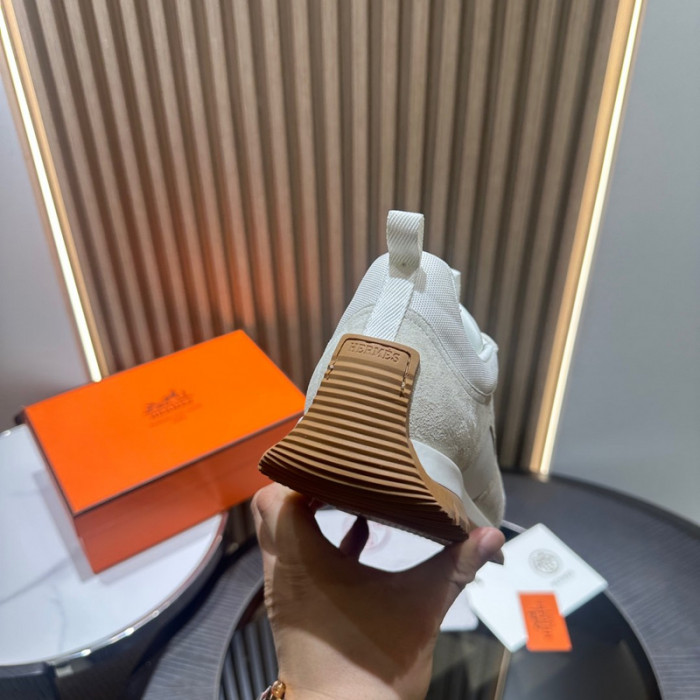 H**me5 snekaers hm050