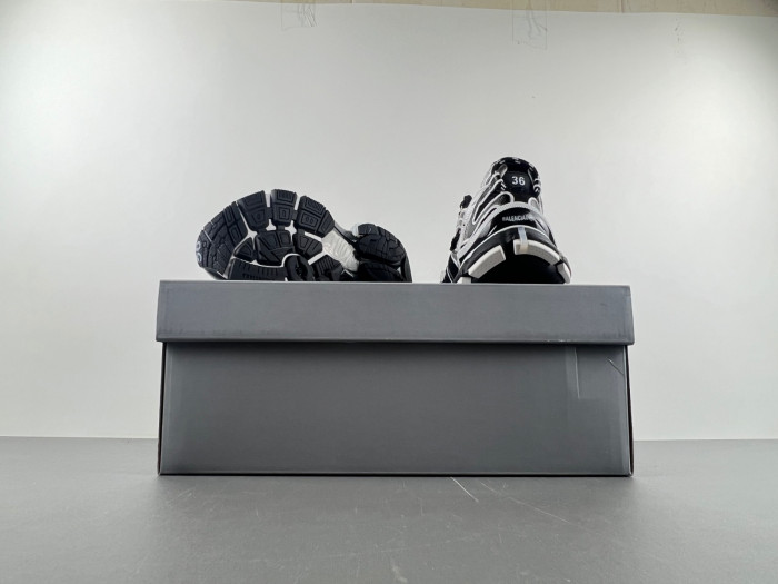 Ba1en*iaga runner sneaker w3rxp-0213