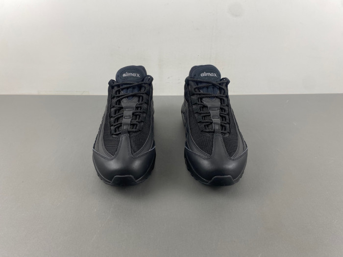 Nike Air Max 95 Essential Triple Black CL3705-001