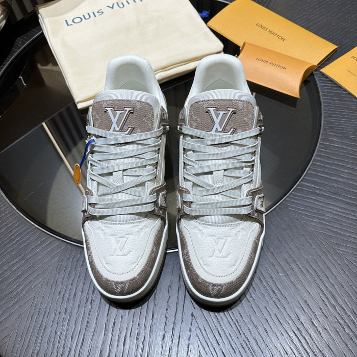 LV snekaers L0000682