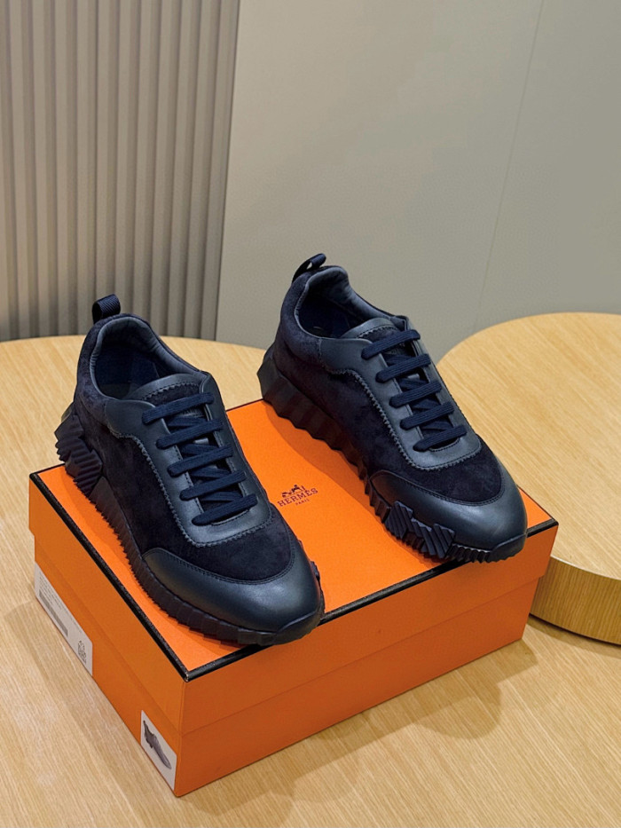 H**me5 snekaers hm097