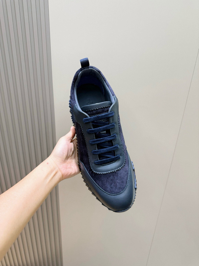 H**me5 snekaers hm097