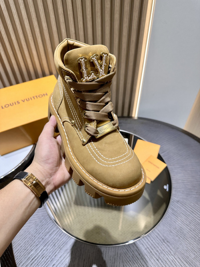 LV Boots L0000389