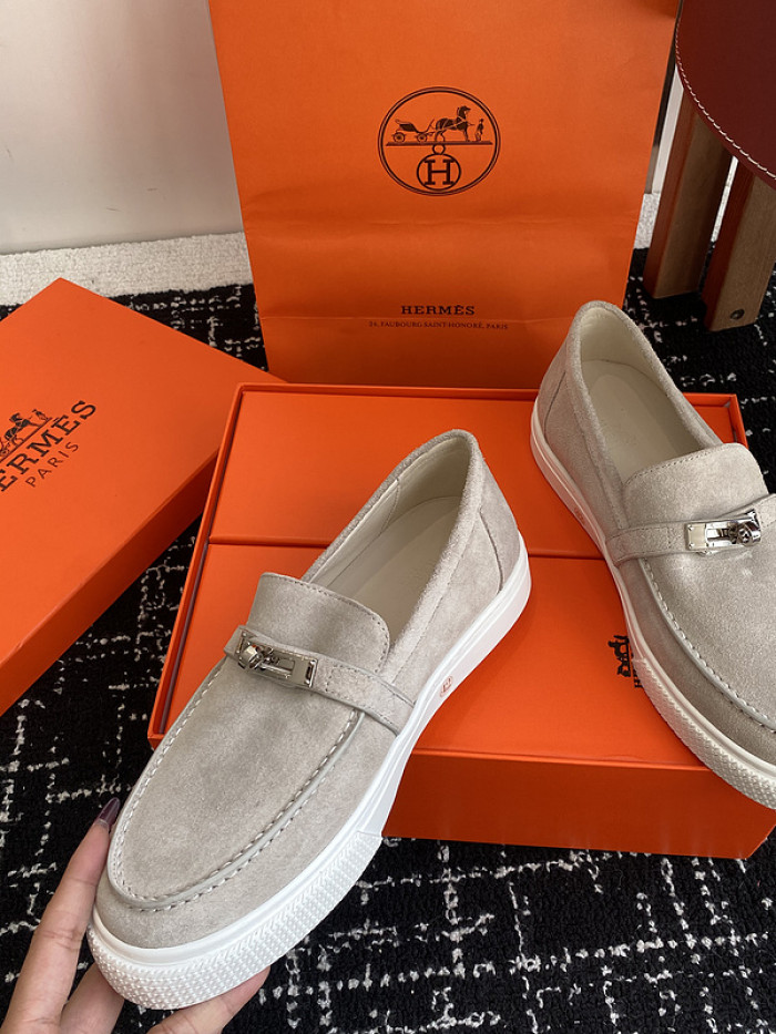 H**me5 loafers hm090