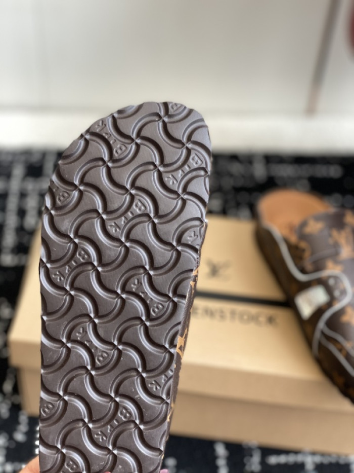 B1RKENSTOCK Sandals BK13