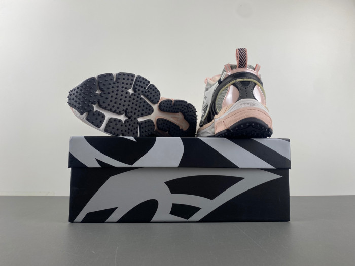 Off-White Be right back OWIA289F24