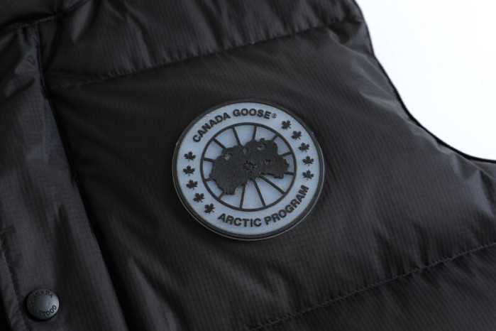 Canada G00SE VEST CG16