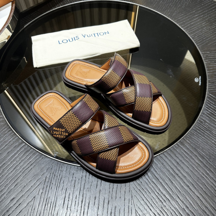 L&V sandal 215