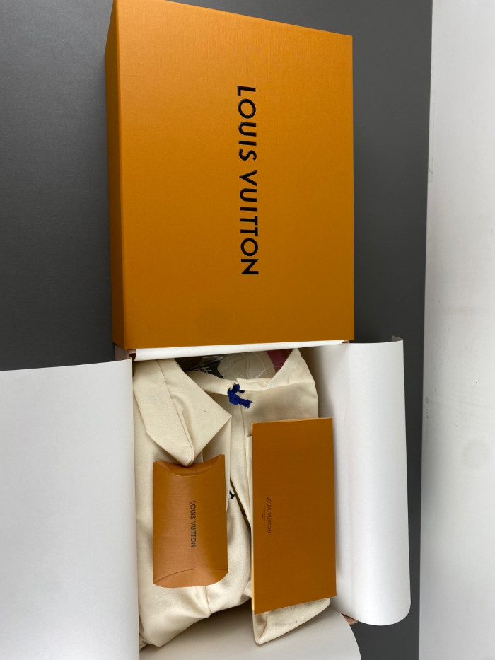 LV snekaers L0000536