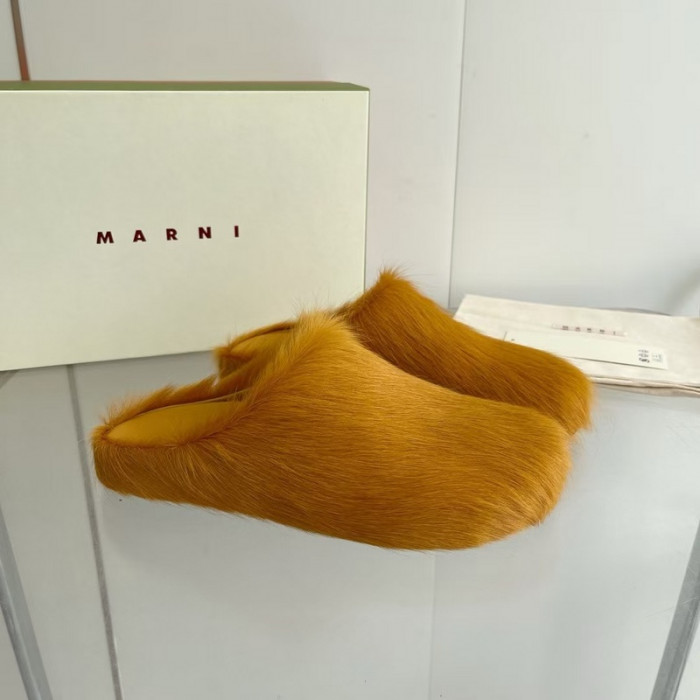 Marni Slides M005