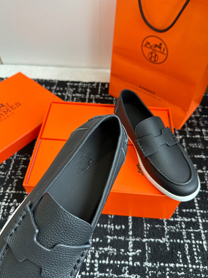 H**me5 loafers hm092