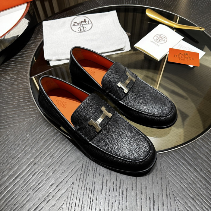 H**me5 loafers hm059
